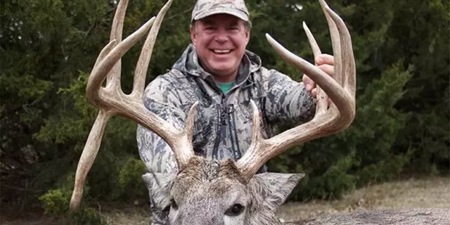 Worth the Wait: Phillips hunted five full days straight to take this 180-class Kansas drop-tine.