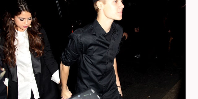 Nov. 5, 2011: MTV Europe Music Awards Hostess Selena Gomez and singer Justin Bieber arrive to attend the MTV Voices Dinner during the MTV Europe Music Awards 2011 at the Merchant Hotel in Belfast, Northern Ireland.