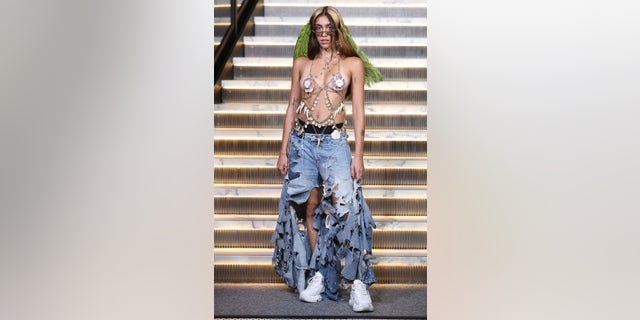 Shutterstock ET Handout Lourdes Leon