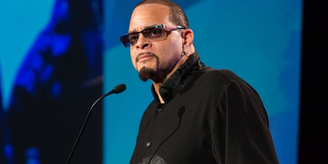 Sinbad, who was fired by Donald Trump back in 2010, claims the president “never really had a lot of friends.”