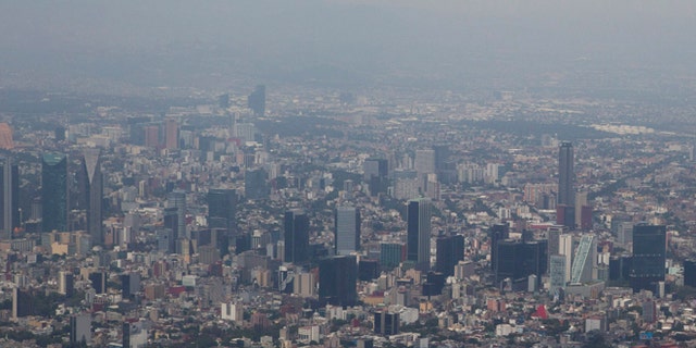 Mexico City covered in smog on March 18, 2016.