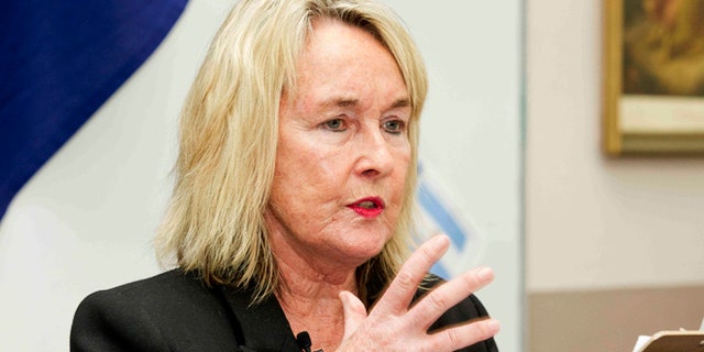 June Steenkamp, the mother of Reeva Steenkamp, delivers a lecture on women abuse to students in 2015.