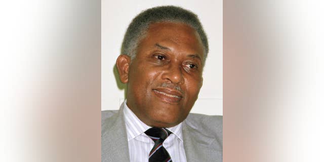 FILE - This June 1991 file photo shows Trinidad and Tobago Prime Minister Arthur Raymond Robinson. The former Trinidad leader shot during a bloody 1990 coup attempt, has died. He was 87. National Security Minister Gary Griffith said Robinson died Wednesday after being hospitalized for diabetes complications. (AP Photo/Robert Glass, File)