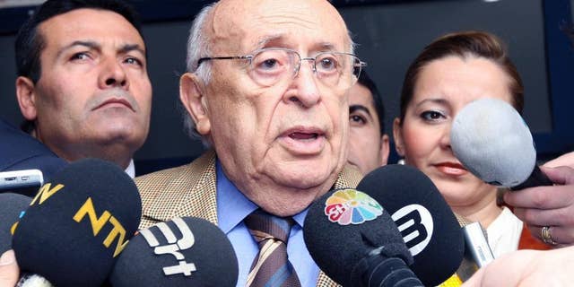 FILE - In this Oct. 21, 2007 file photo, former Turkish President Suleyman Demirel speaks to the media at a polling station in Ankara. Doctors at Guven Hospital said Demirel died Wednesday, June 17, 2015 of heart failure and a respiratory tract infection. He was 90. (AP Photo/Burhan Ozbilici, File)