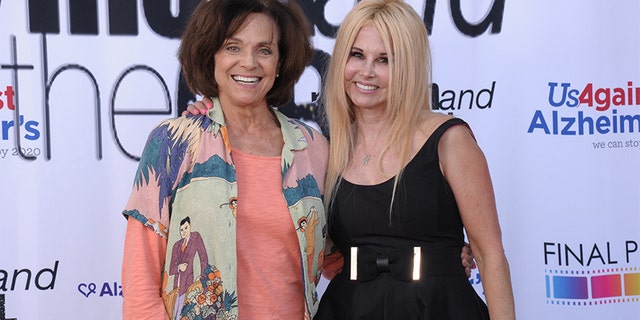 Valerie Harper 6