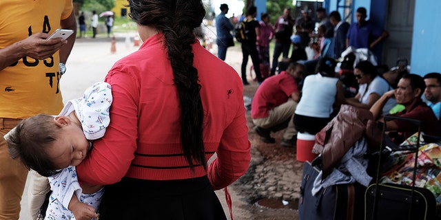Venezuelans fleeing extreme poverty