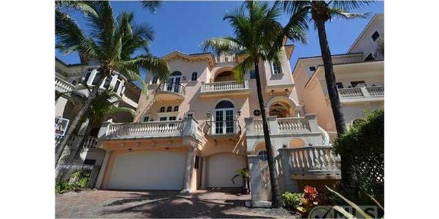 Exterior of Ray Lewis' Florida home.