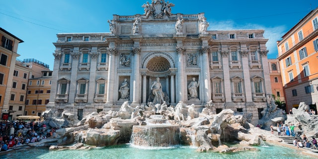 News of the “selfie spat” arrives just days after a Roman city councilor revealed that officials are considering barring tourists from lingering at the monument.