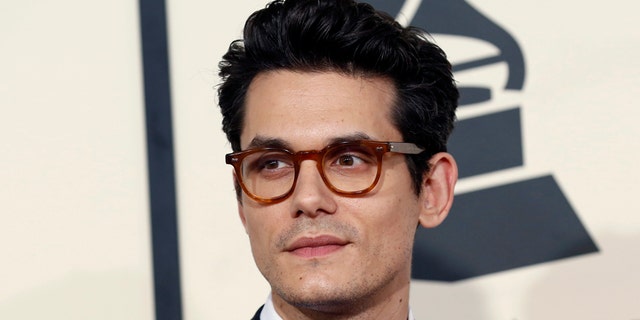 Singer John Mayer arrives at the 57th annual Grammy Awards in Los Angeles, California - Mario Anzuoni (REUTERS)