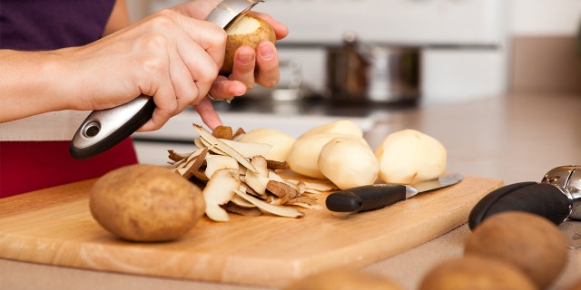 Keep potatoes from turning brown with this easy trick.