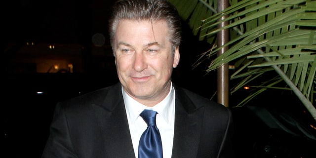 a32231ee-Alec Baldwin, Taylor Swift, Jared Leto, Katy Perry, Mark Wahlber