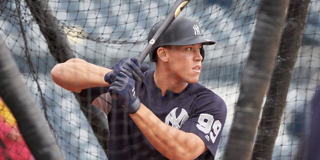 PITTSBURGH, PA - APRIL 22: New York Yankees right fielder Aaron Judge (99) hits during battling practice before an MLB game between the Pittsburgh Pirates and the New York Yankees on April 22, 2017 at PNC Park in Pittsburgh, PA. (Photo by Shelley Lipton/Icon Sportswire) (Icon Sportswire via AP Images)