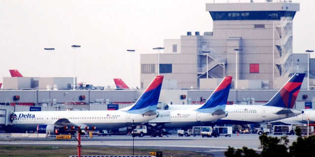 Planes At Hartsfield-Jackson International Airport in Atlanta.