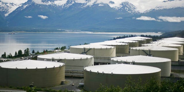 FILE: UNDATED: A field of oil storge tanks at the Trans-Alaska Pipeline Marine Terminal in Valdez, Alaska. (REUTERS)