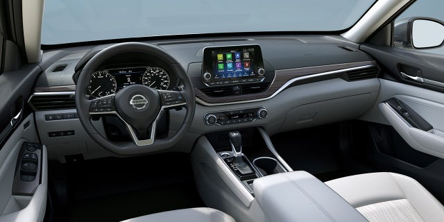 The all-new Altima takes its inspiration from the award-winning Nissan Vmotion 2.0 concept, which debuted at the 2017 North American International Auto Show in Detroit. Like the show car, the production Altima attracts immediate attention with its athletic stance and proportions â lower, wider and more dynamic than previous generations, thanks in part to new platform packaging and the use of two new low-profile engine designs.