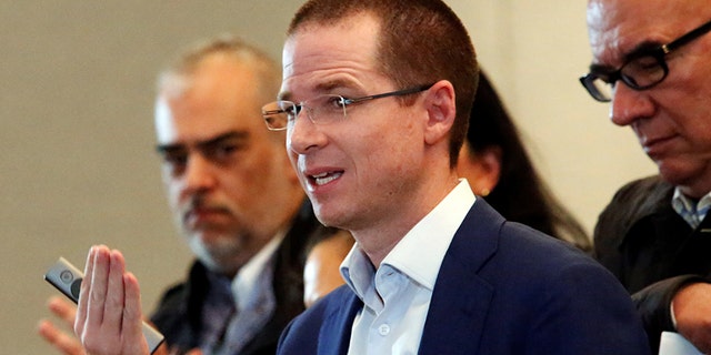 Ricardo Anaya has launched into President Trump on a trip to Los Angeles.