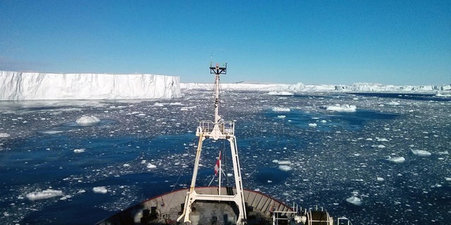 View from the bow of the icebreaker the RRS James Clark Ross on a 2014 scientific expedition, during which University of Rhode Island researcher and five other scientists discovered an active volcanic heat source beneath the Pine Island Glacier in Antarctica.