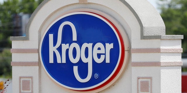 Kroger recalls purified water for babies after mold discovered | Fox News