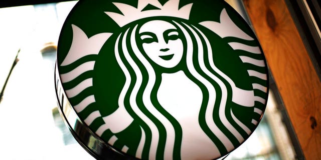 763d69a3-Starbucks