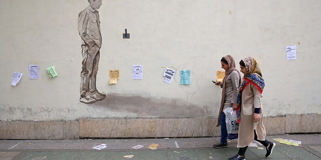 Iran hijab