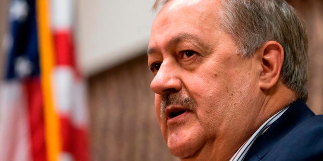 Don Blankenship announced Monday he'd be filing official paperwork to run for U.S. Senate as a member of the Constitution Party.