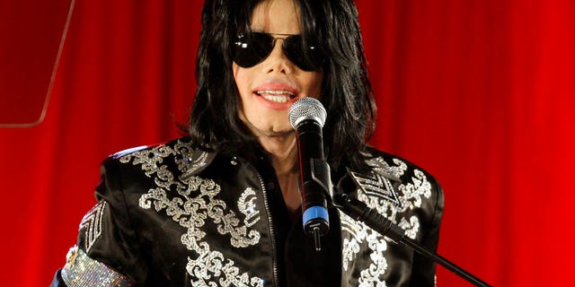 Sony Music Entertainment is denying reports claiming it admitted to using an impersonator on one of Michael Jackson's albums.