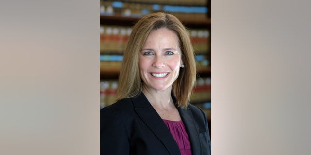 Who Is Judge Amy Coney Barrett Potential Scotus Contender Fox News