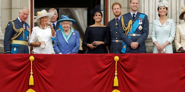 Thomas Markle claims he believes the royal family shunned him because of the paparazzi photo scandal.