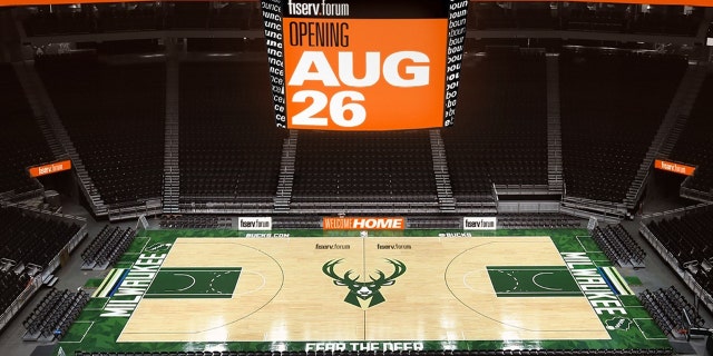 Jason Terry will play his 20th season in the league with the Milwaukee Bucks next season.