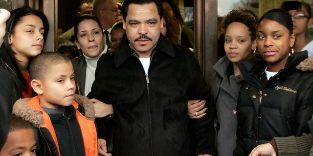Miguel Roman, center, in 2008.