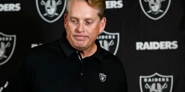 raiders coach 1231b