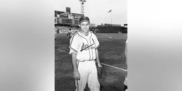 Hall of Fame sportscaster, MLB catcher Joe Garagiola dead at 90 | Fox News