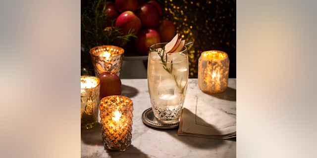 Pair this Thanksgiving drink with a slice of apple pie.