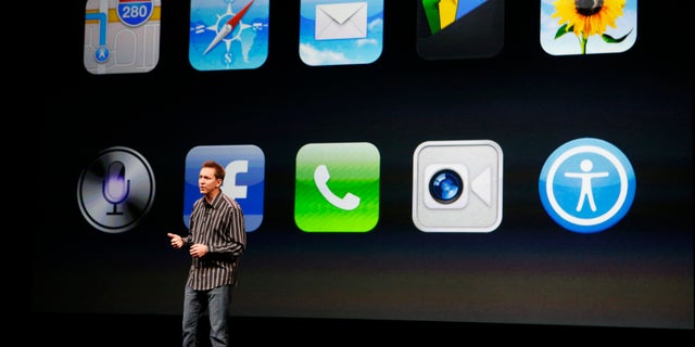 File photo. Scott Forstall, senior vice president of iOS Software at Apple Inc, speaks about iPhone5 apps during Apple Inc.'s iPhone media event in San Francisco, California Sept. 12, 2012.