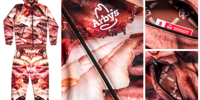 The matching ensemble comes with "built-in bacon-patterned warming pockets."