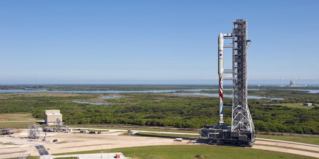 The new Liberty launch vehicle, which draws on parts of NASA's cancelled Ares I rocket and Europe's Arian 5 rocket, will use existing infrastructure at Kennedy Space Center, such as the Mobile Launcher shown here in this illustration. The rocket proposal was developed by ATK and Astrium.