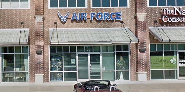 Air Force recruiting center near Tulsa, Oklahoma.