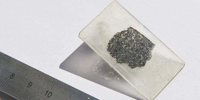 Scientists analyzed a slice of the meteorite fragment (© 2018 EPFL / Hillary Sanctuary)