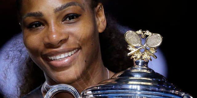 Serena wins Aussie