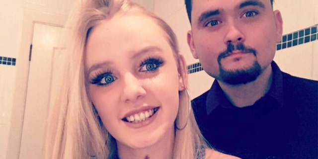 Waller popped into the St Sepulchre Gate location in Doncaster, England with boyfriend Ben Appleby, 20, for the $5.74 meal while on a shopping trip.