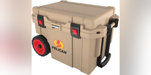 Pelican 45Q Wheeled Cooler (Pelican).