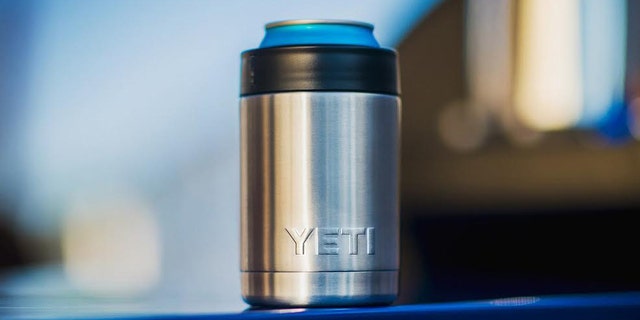 (YETI)
