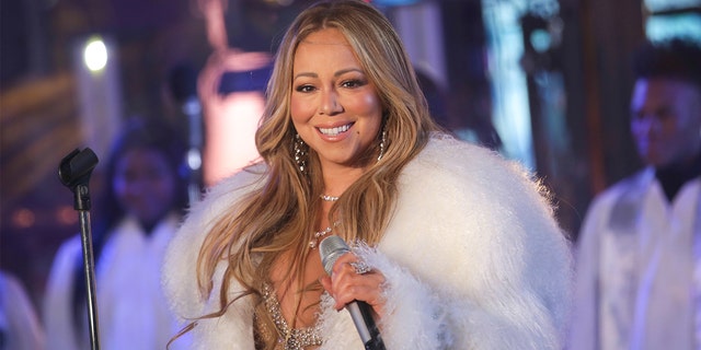 Mariah Carey opens up about living with bipolar disorder for the first time.