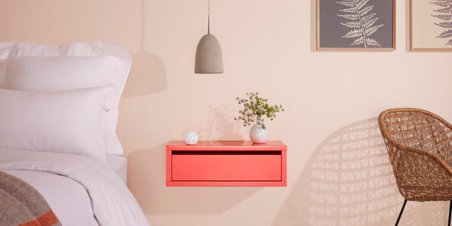 Sense is a little orb that sits in your room and monitors things like noise, light and temperature. (hello)