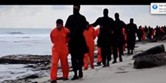 Isis Army Of 7 Footers Experts Say Video Of Copt Beheadings 
