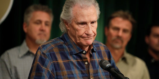 Jan. 30, 2017: Righteous Brothers singer Bill Medley pauses for a moment while answering questions from the media during a news conference in Los Angeles.