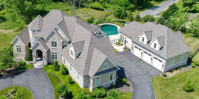 The property sits on 4.2 acres in Newark. Del.