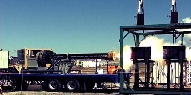 Railgun, senjata laser kehilangan dana Senat, menghadapi masa depan yang tidak pasti