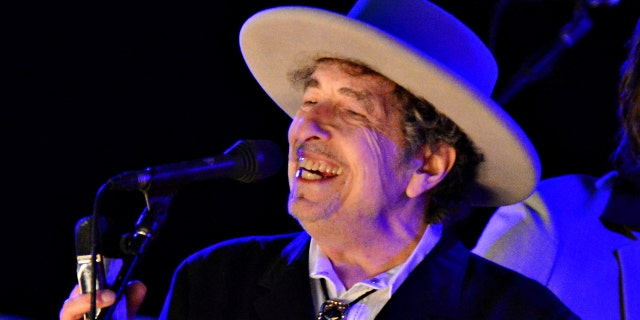 Dylan performs during Kent's Hop Festival in Paddock Wood, in England, on June 30th 2012.