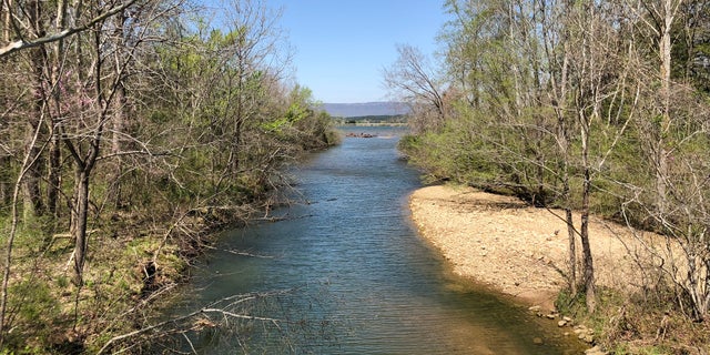 Georgia's current border falls just 200 feet south of snagging a piece of the Tennessee River.